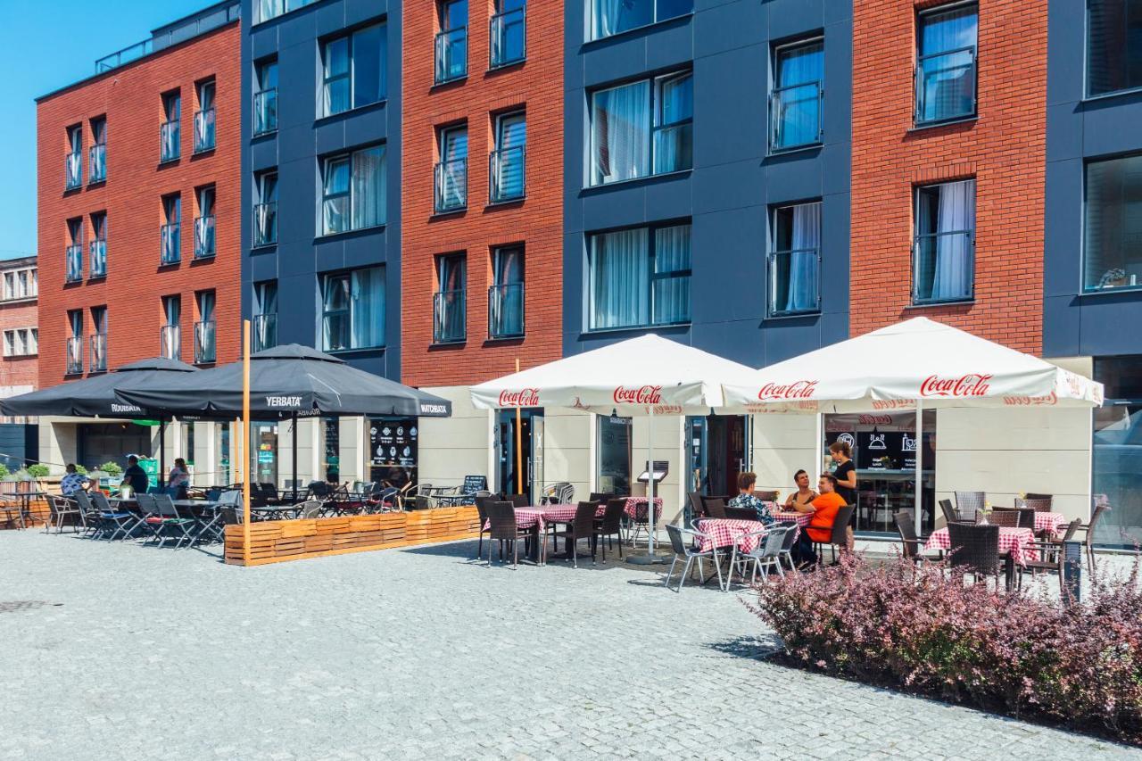 Pobookowane Chmielna Apartments Old Town Гданьск Экстерьер фото
